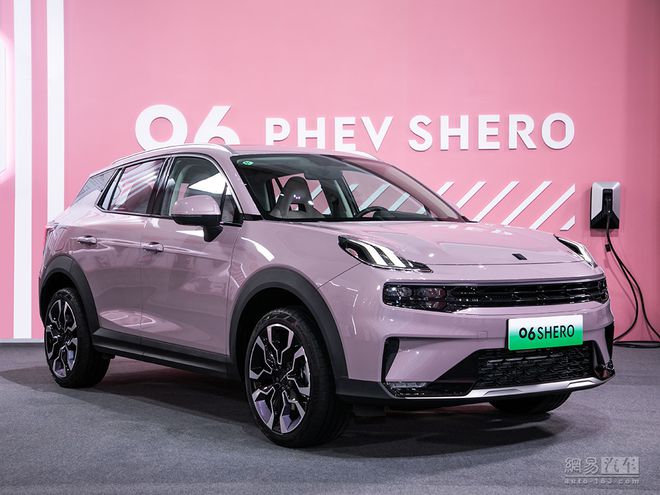 Ůר 06 PHEV Sheroɫر