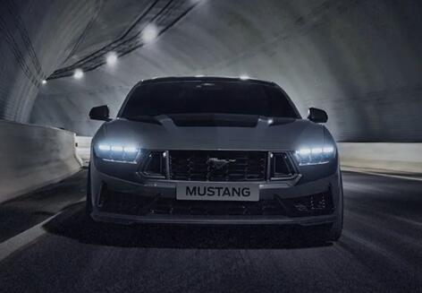 ɲҲƯƣMustang Dark HorseжƷǿV8